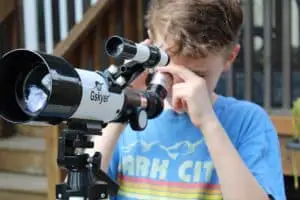 gskyer 70mm telescope review feature image